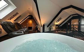 Les Suites de Bougainville